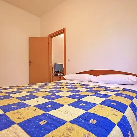 Πανσιόν Suran 2 Ρόβινι